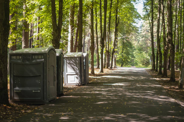 Best Portable restroom trailer rental  in Indianola, MS